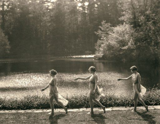 vintage girls in forest